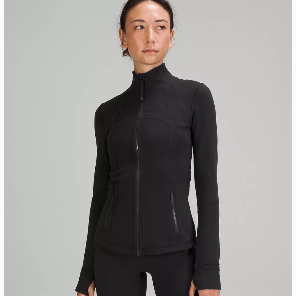 Lululemon define jacket size 6